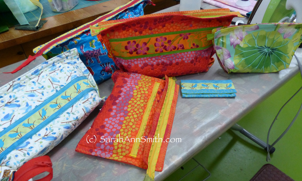These bags are so easy and fun to make.  They are wonderful to use (in all sorts of sizes), to give as gifts, and can even be turned into iPad or notebook covers.
